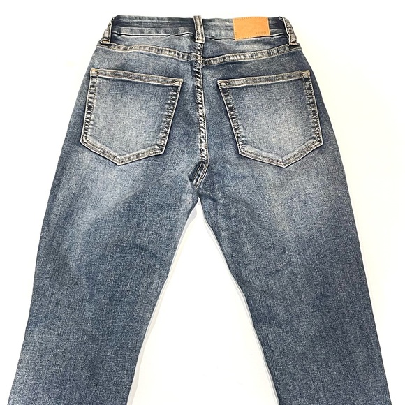 *NEW* Aeropostale High Rise Seriously Stretchy Curvy Fit Jegging Denim Jeans - Picture 4 of 11